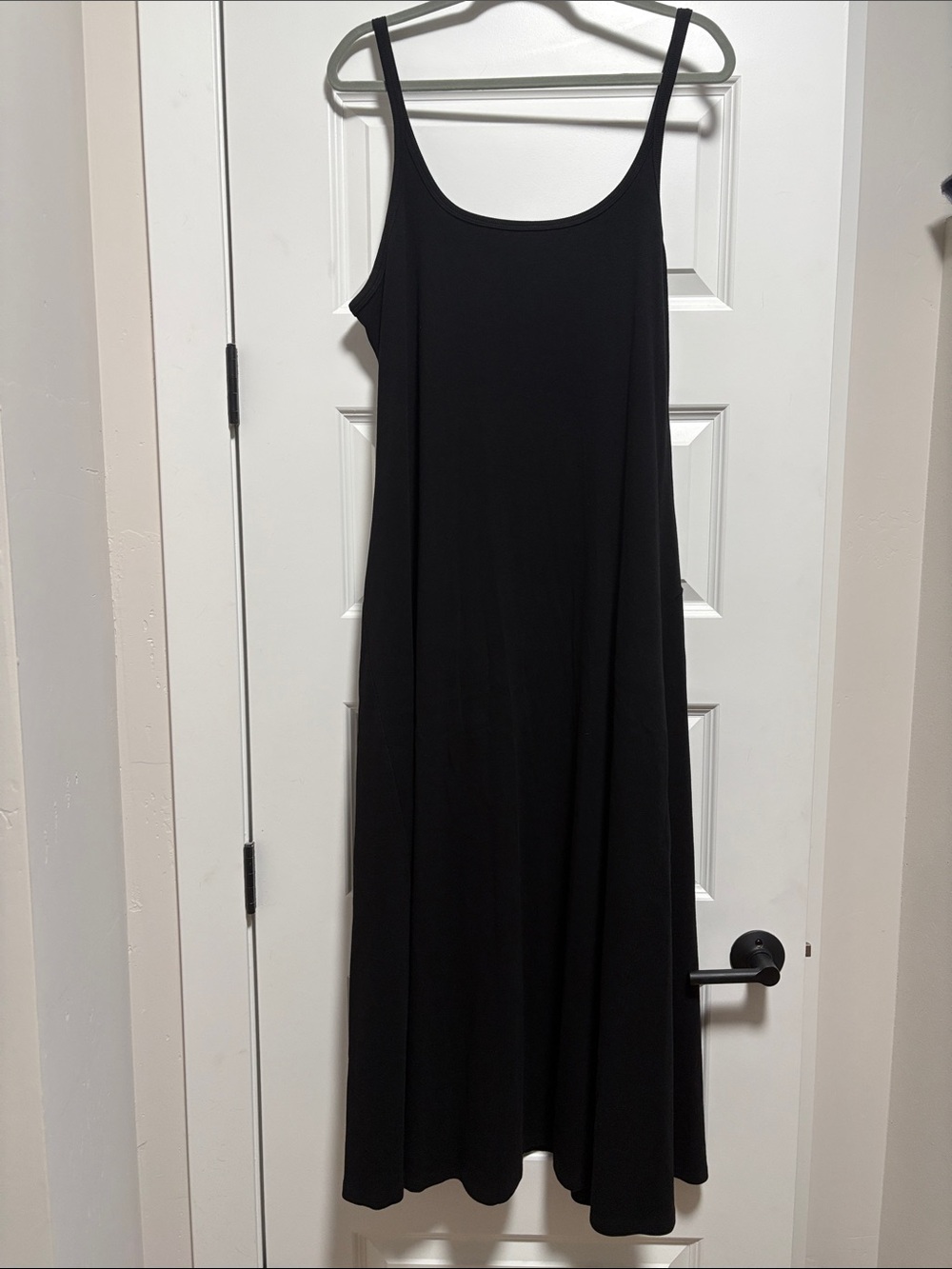 Old Navy Black Spaghetti Strap Ribbed Maxi Dress